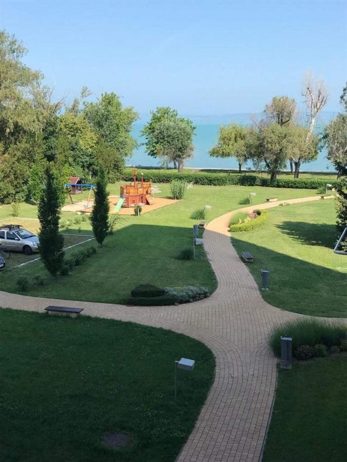 Sunrise Apartman Siófok Exterior foto